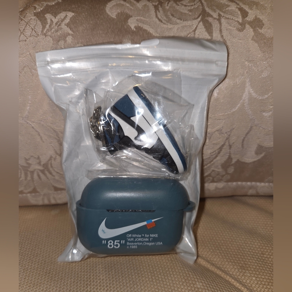 Nike Off-White Air Jordan Case - Dark Blue and White